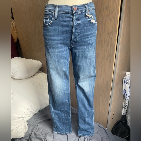Tomcat Hover Women’s Straight Leg Jeans in Out for the Evening wash - Picture 12 of 13